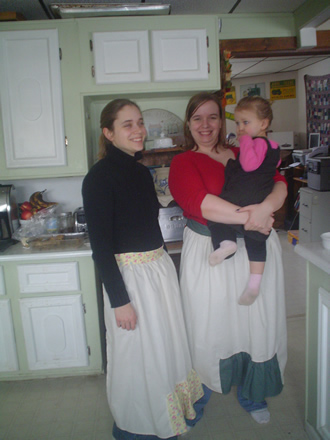 Ladies Country Apron