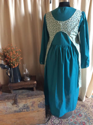 Ladies Kitchen Apron