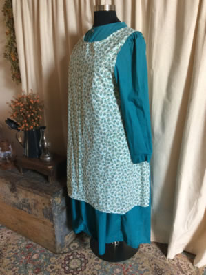Ladies Kitchen Apron