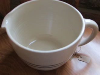 Pottery Two Quart Batter Bowl