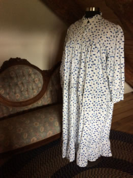 Ladies Classic Flannel Nightgown