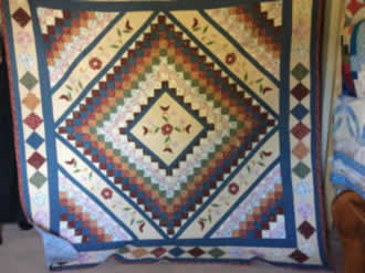 Classic Patterned Quilt